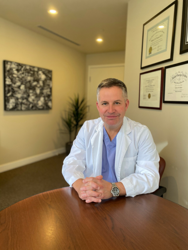 Dr. Andrew B. Denton Facial Plastic Surgeon in Fairview, Vancouver