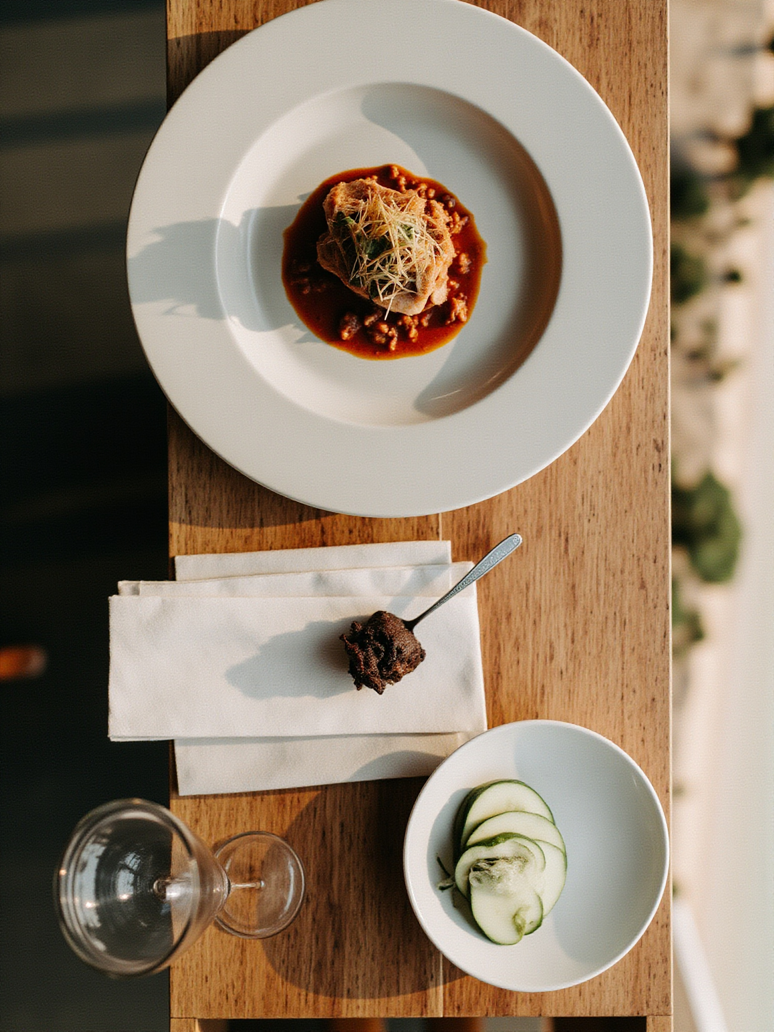 Main Street, Mount Pleasant, and the Independent Dining Scene